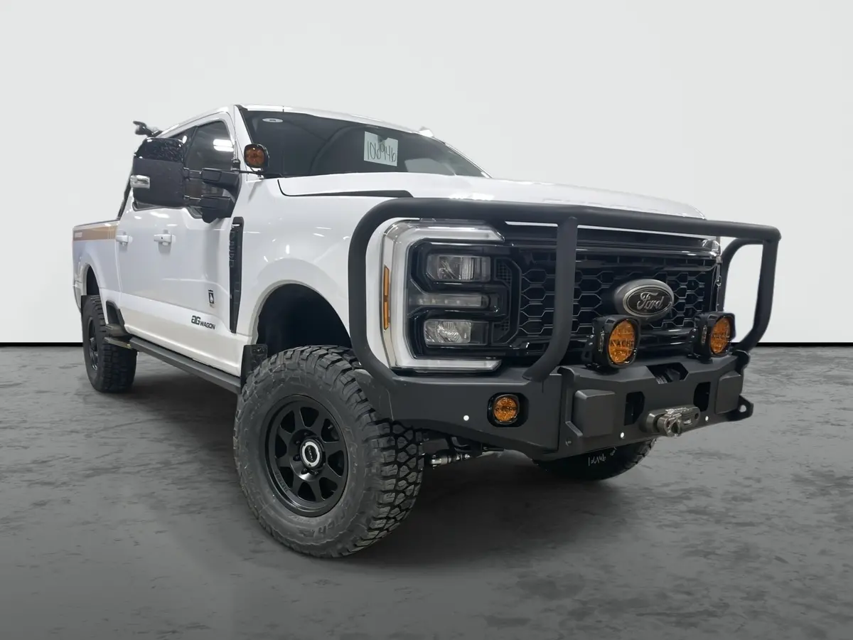 2026 Ford F-250 4X4 Agwagon Prorodeo Premium Lifted Truck 1
