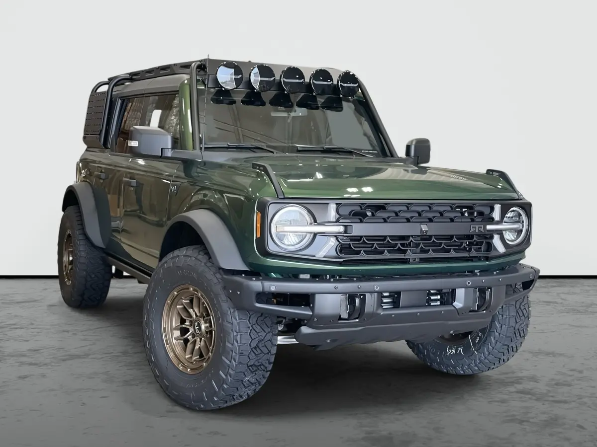 2025 Ford Bronco Unlimited 4X4 Rtr Premium Lifted Truck 1
