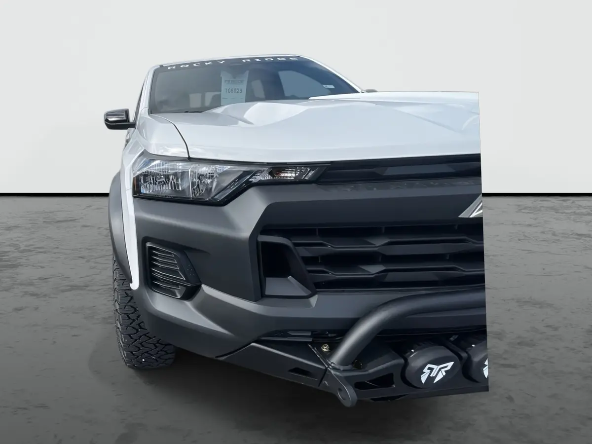 2026 Chevrolet Colorado 4X4 Rocky Ridge Premium Lifted Truck 1