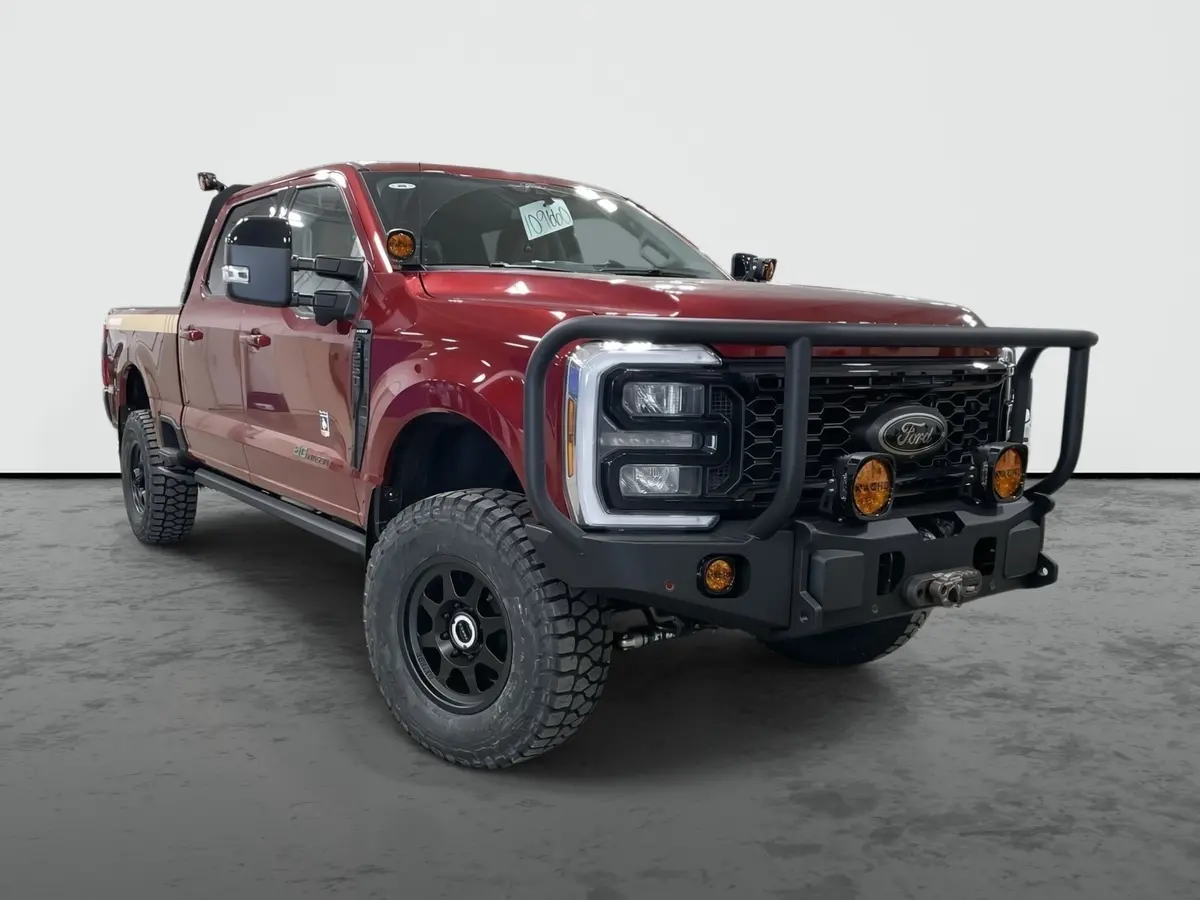 2026 Ford F-250 4X4 Agwagon Prorodeo Premium Lifted Truck 1
