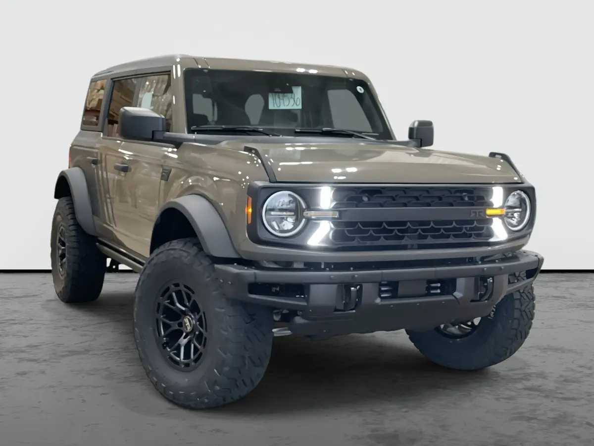 2025 Ford Bronco Unlimited 4X4 Rtr Premium Lifted Truck 1