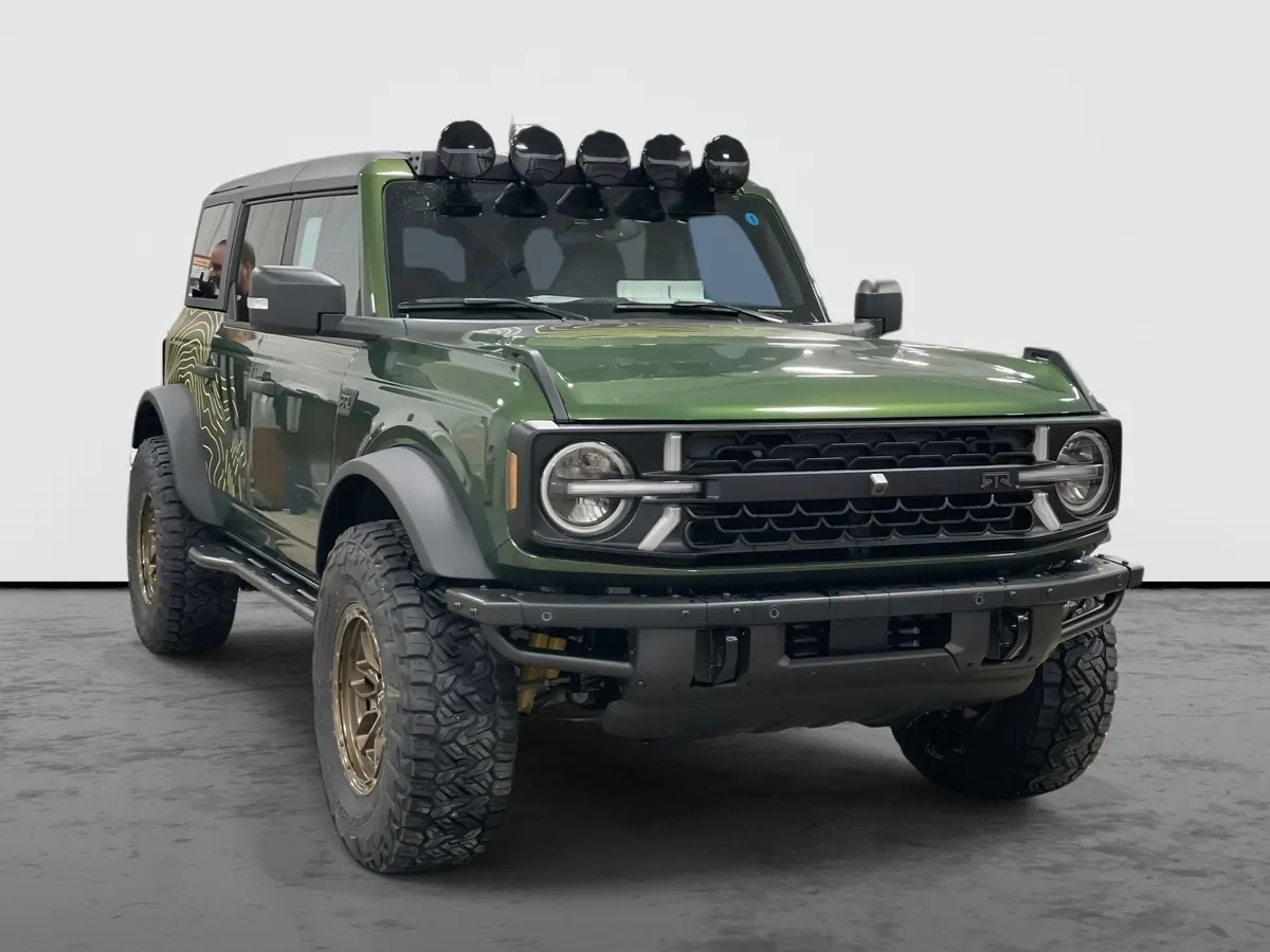2025 Ford Bronco Unlimited 4X4 Rtr Premium Lifted Truck 1