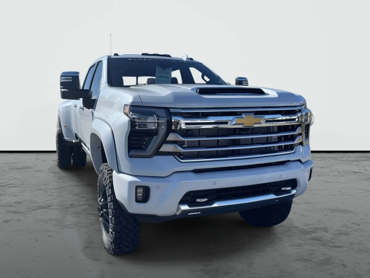 2026 Chevrolet Silverado 3500 Dually 4X4 Spider Edition Premium Lifted Truck 1