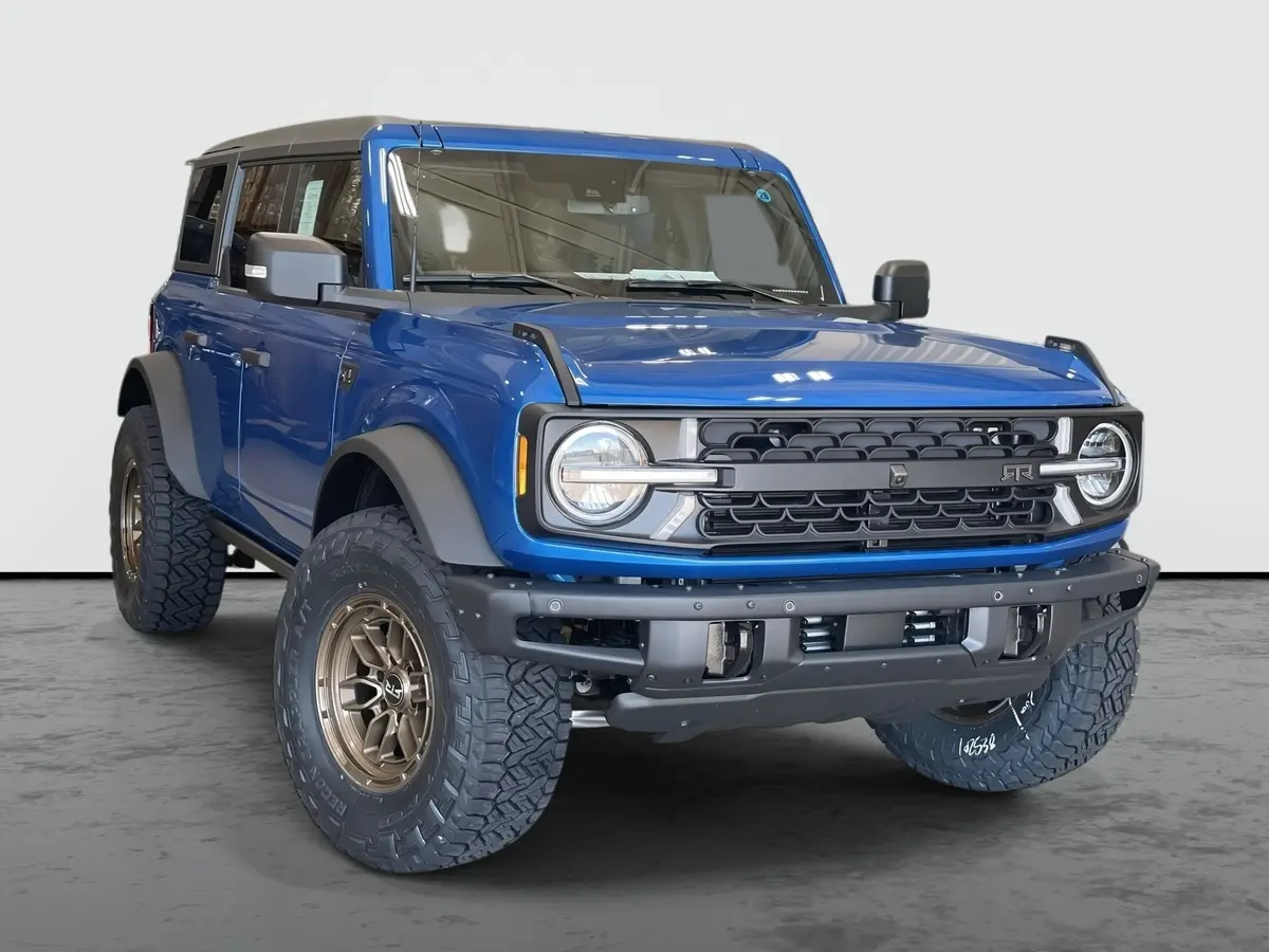 2025 Ford Bronco Unlimited 4X4 Rtr Premium Lifted Truck 1