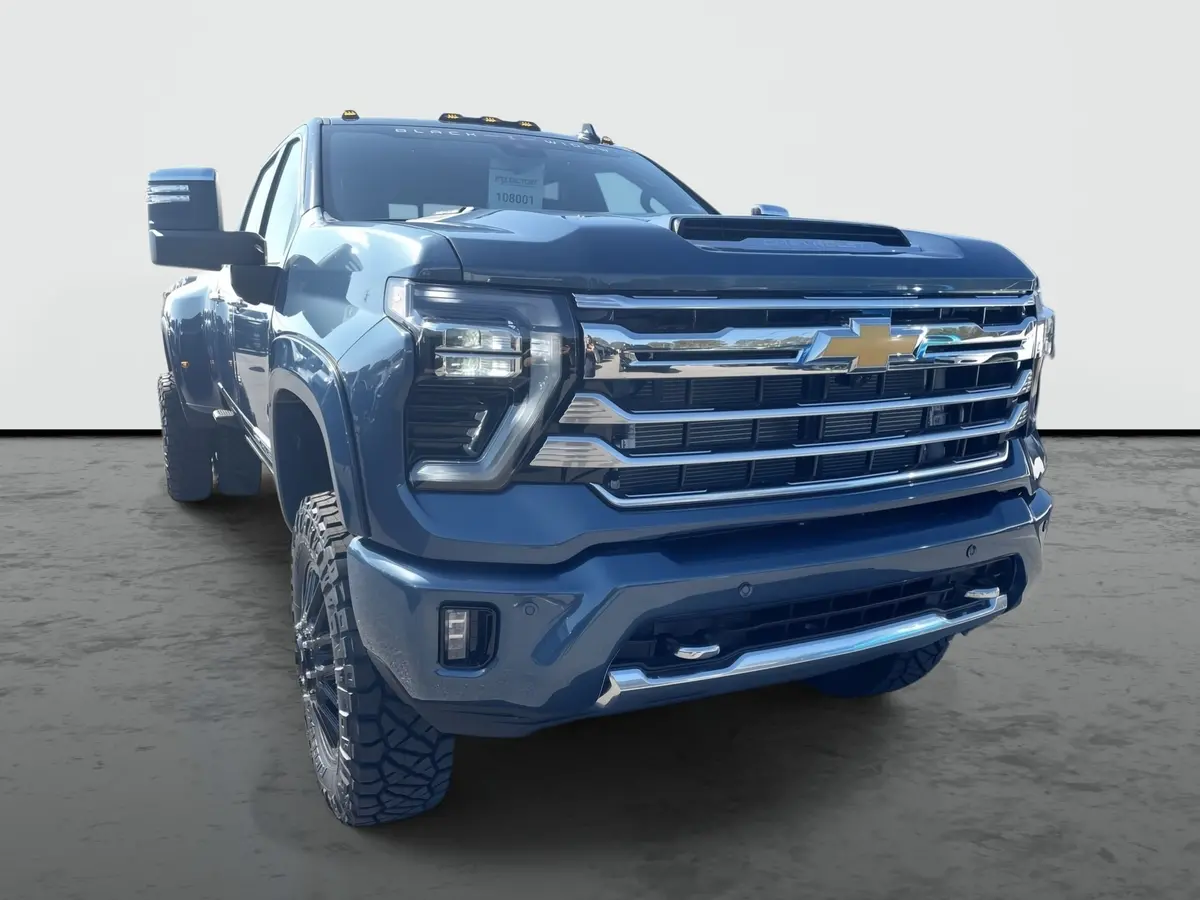 2026 Chevrolet Silverado 3500 Dually 4X4 Spider Edition Premium Lifted Truck 1