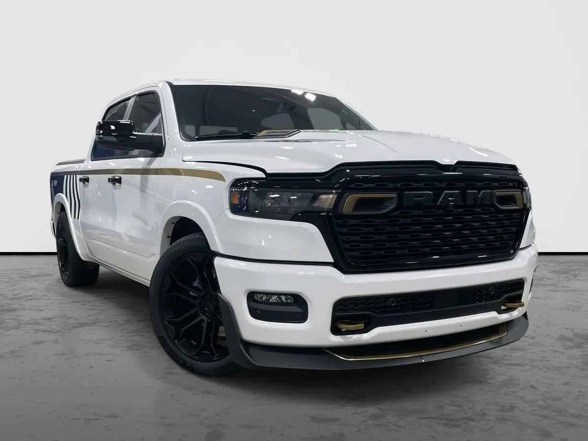 2026 1500 4X4 Dc650 Premium Lifted Truck 1