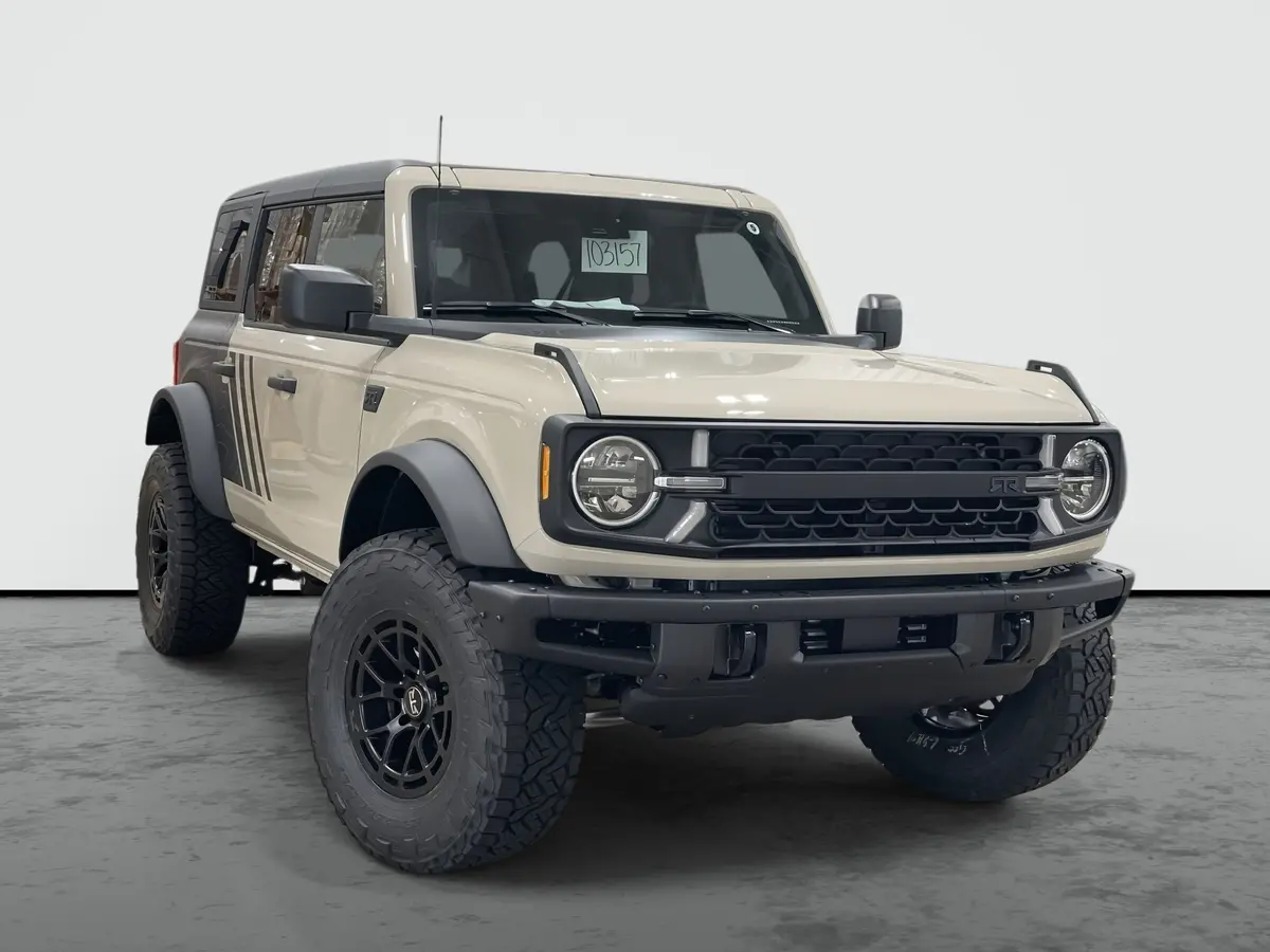 2025 Ford Bronco Unlimited 4X4 Rtr Premium Lifted Truck 1