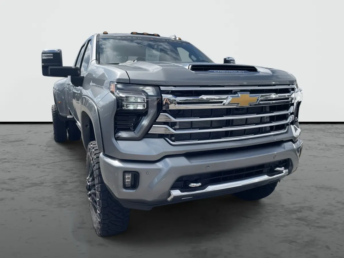 2026 Chevrolet Silverado 3500 Dually 4X4 Spider Edition Premium Lifted Truck 1
