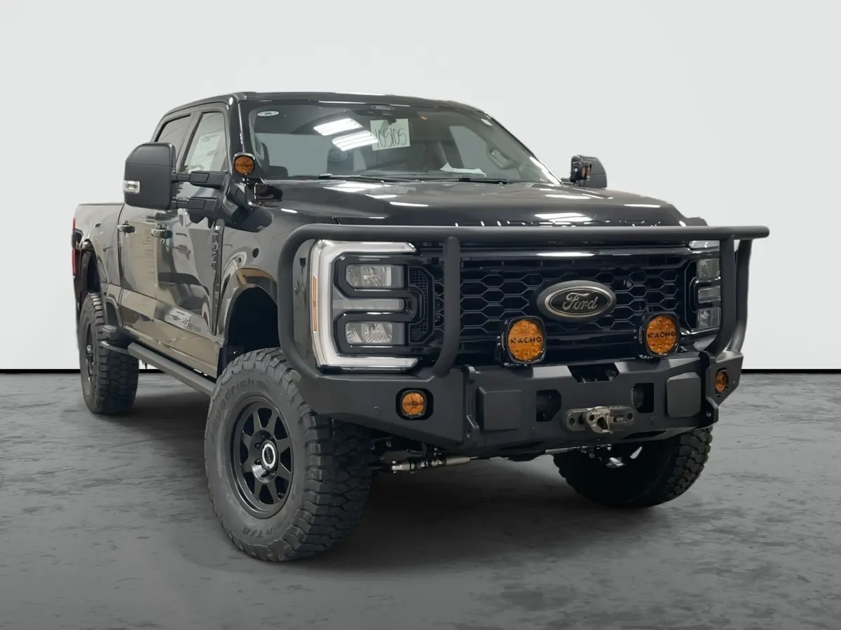 2025 Ford F-250 4X4 Agwagon Premium Lifted Truck 1
