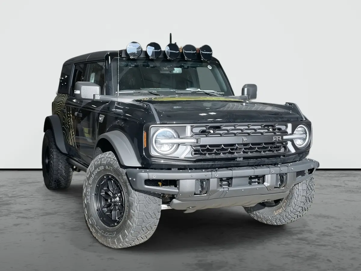 2025 Ford Bronco Unlimited 4X4 Rtr Premium Lifted Truck 1