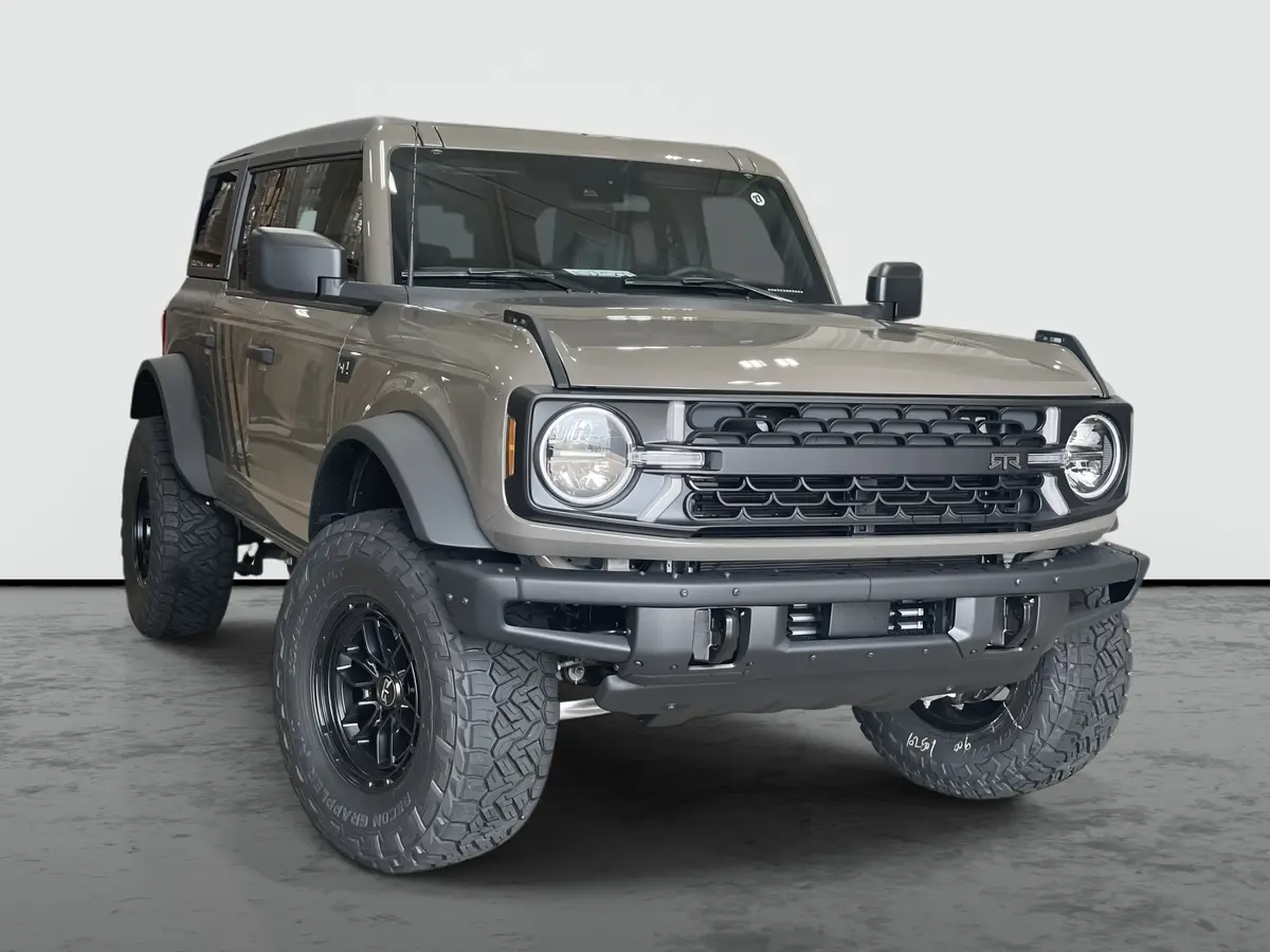 2025 Ford Bronco Unlimited 4X4 Rtr Premium Lifted Truck 1