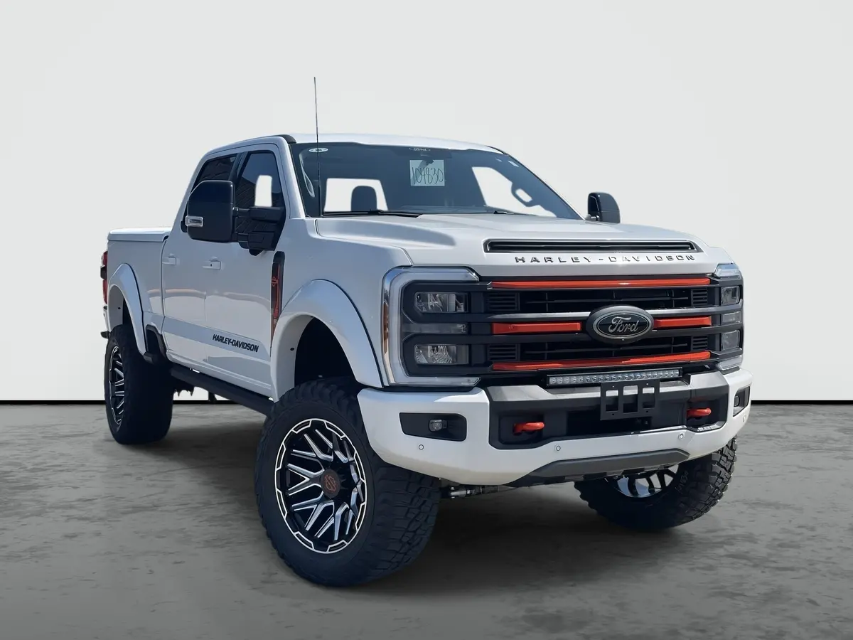 2025 Ford F-250 4X4 Harley-Davidson Edition Premium Lifted Truck 1