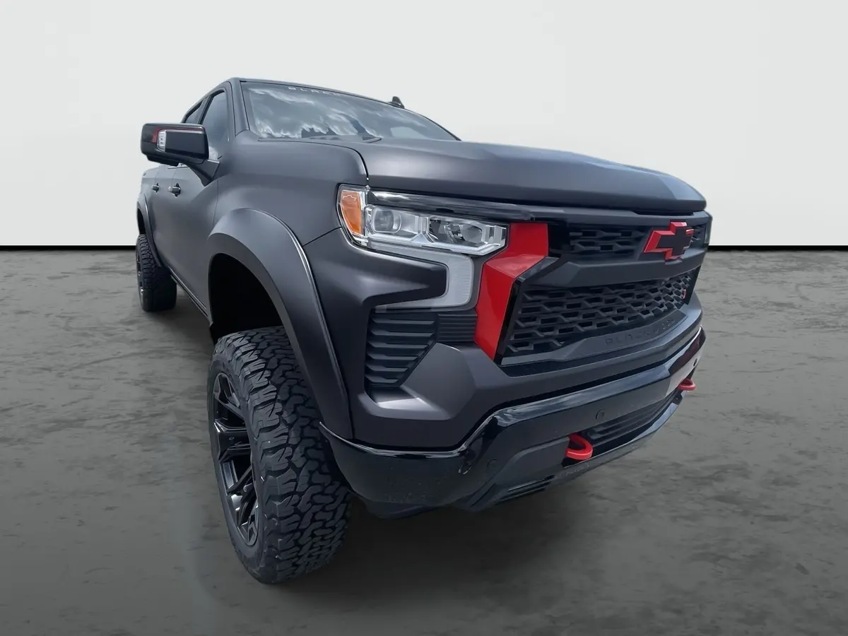 2025 Chevrolet Silverado 1500 4X4 Limited Edition Premium Lifted Truck 1