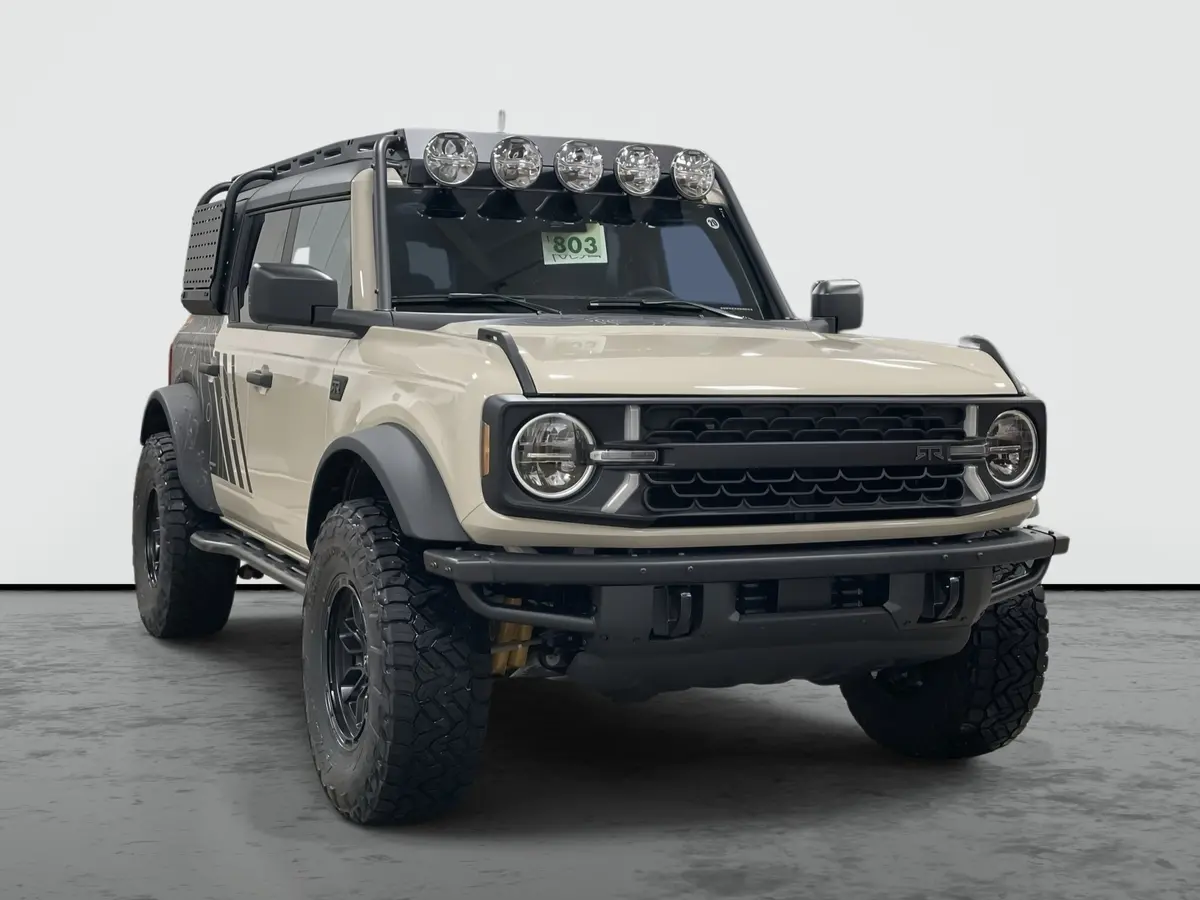 2025 Ford Bronco Unlimited 4X4 Rtr Rovr Premium Lifted Truck 1