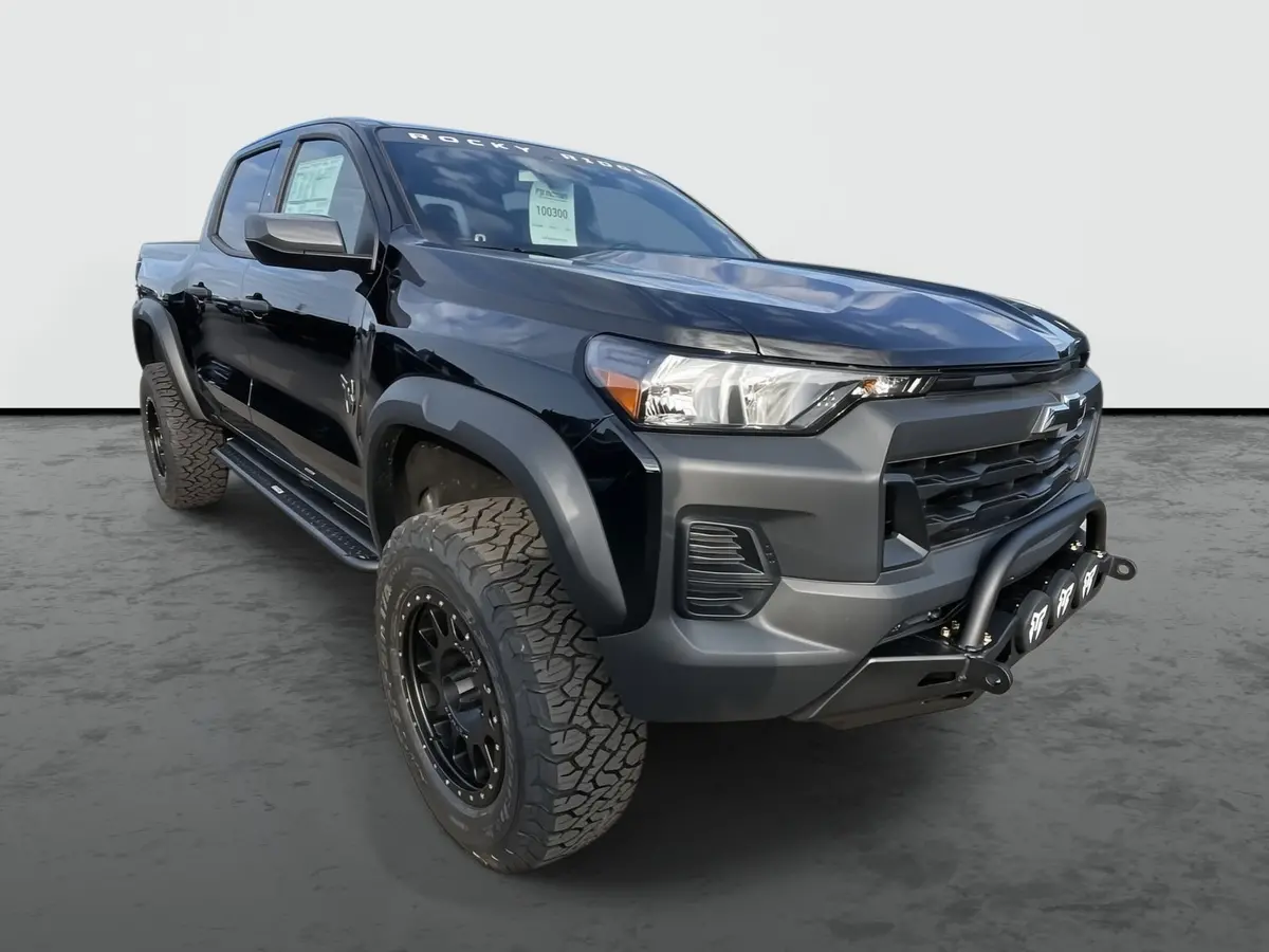 2025 Chevrolet Colorado 4X4 Rocky Ridge Premium Lifted Truck 1
