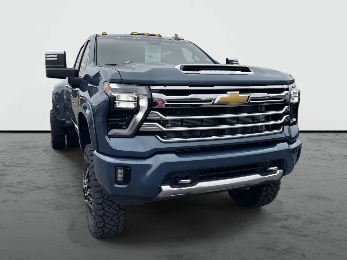 2026 Chevrolet Silverado 3500 Dually 4X4 Spider Edition Premium Lifted Truck 1