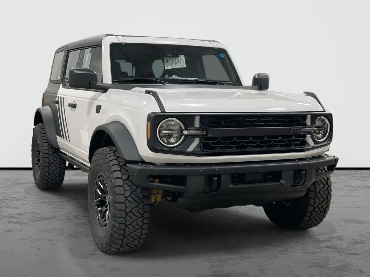 2025 Ford Bronco Unlimited 4X4 Rtr Premium Lifted Truck 1