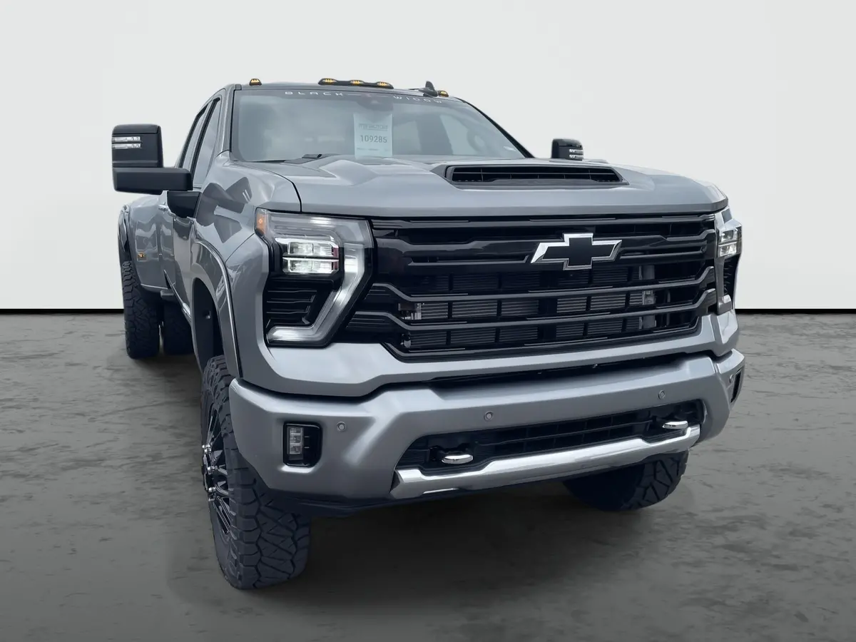 2026 Chevrolet Silverado 3500 Dually 4X4 Spider Edition Premium Lifted Truck 1