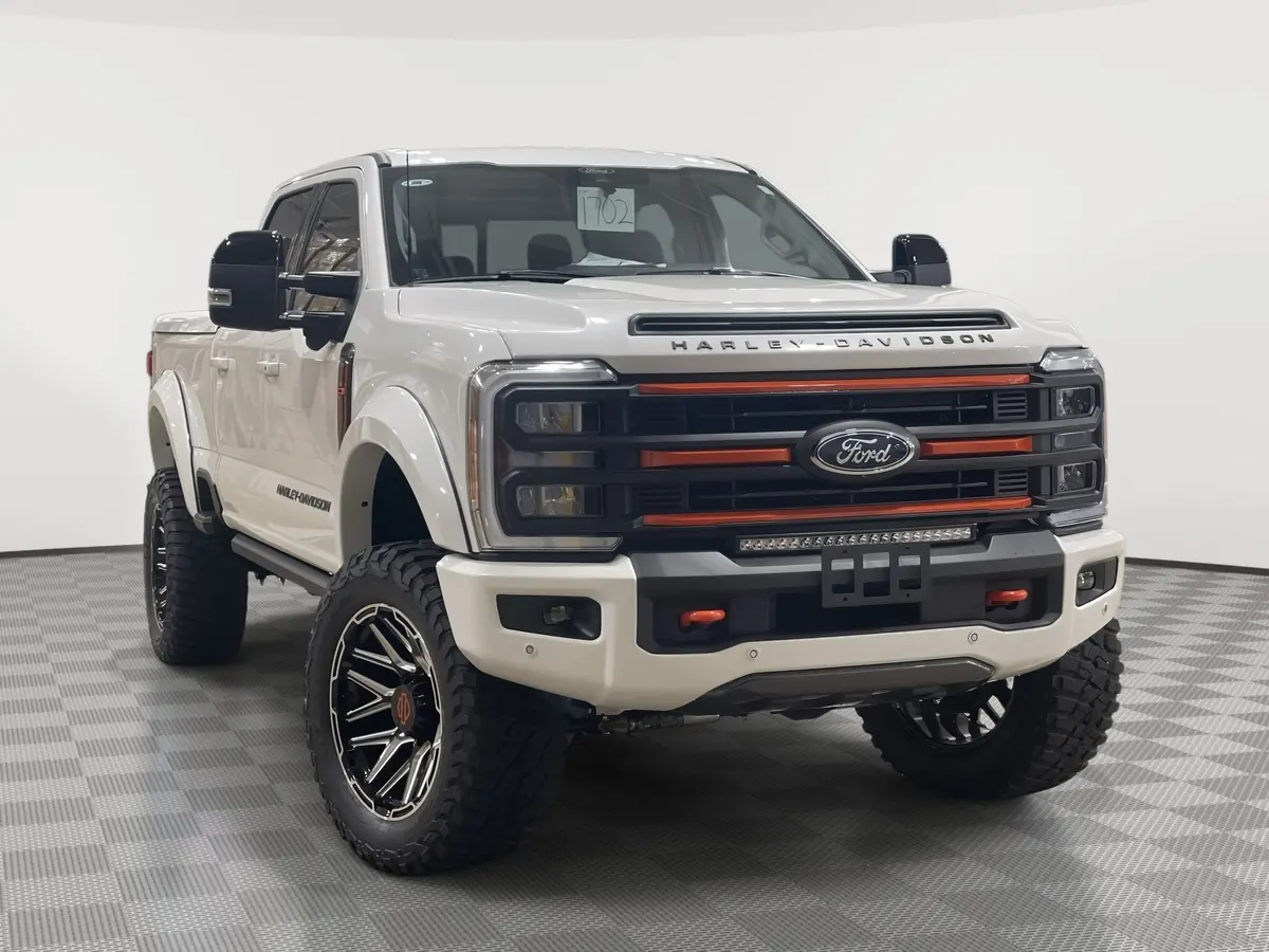 2024 Ford F-250 4X4 Harley-Davidson Edition Premium Lifted Truck 1