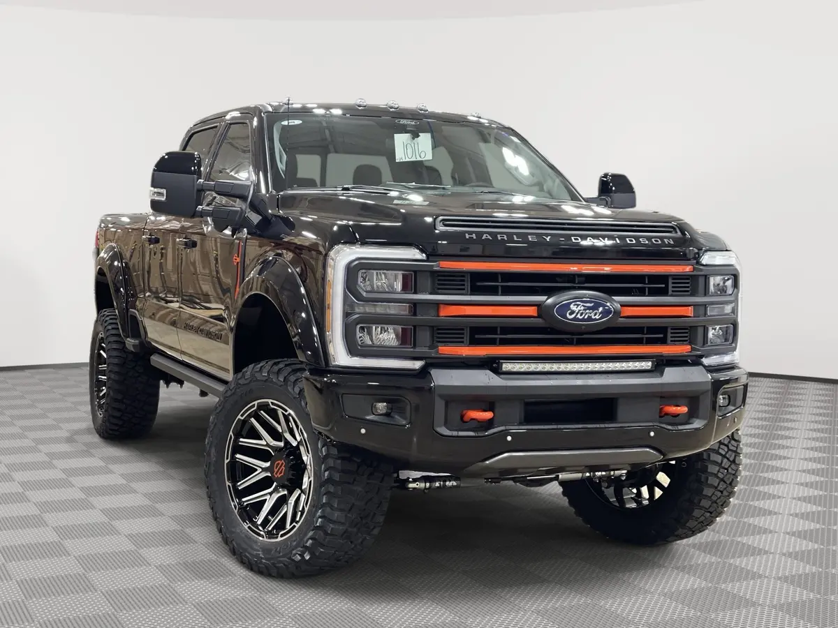 2024 Ford F-250 4X4 Harley-Davidson Edition Premium Lifted Truck 1