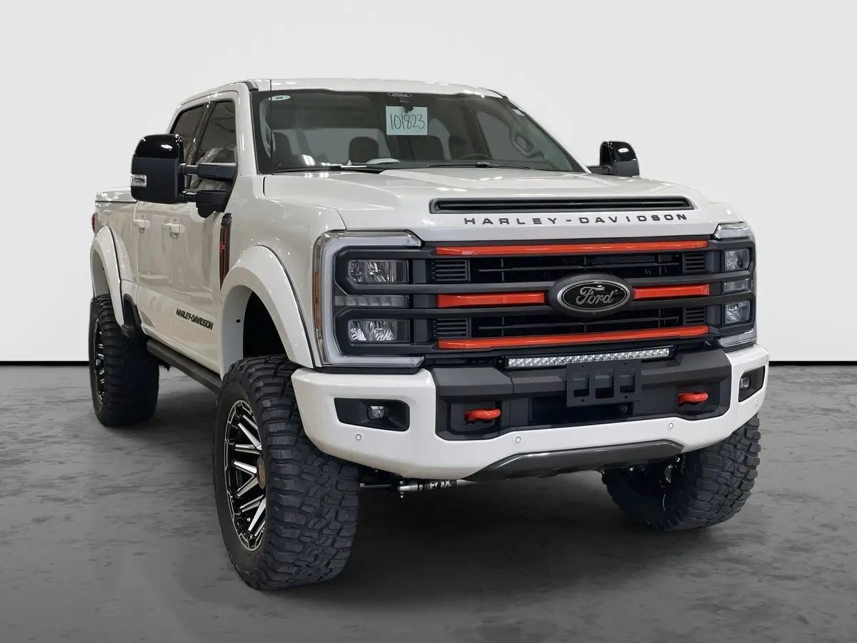 2025 Ford F-250 4X4 Harley-Davidson Edition Premium Lifted Truck 1