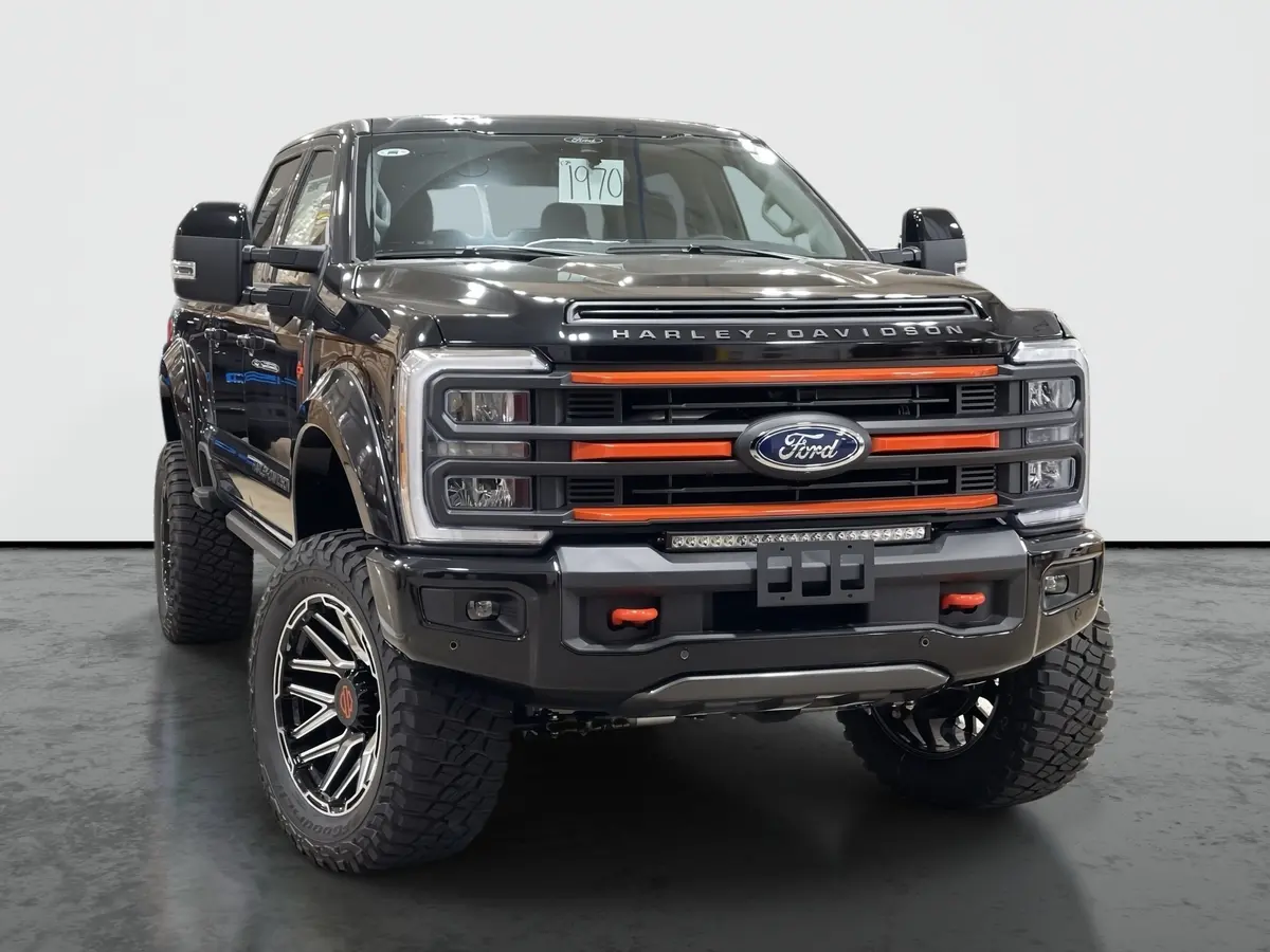 2024 Ford F-250 4X4 Harley-Davidson Edition Premium Lifted Truck 1