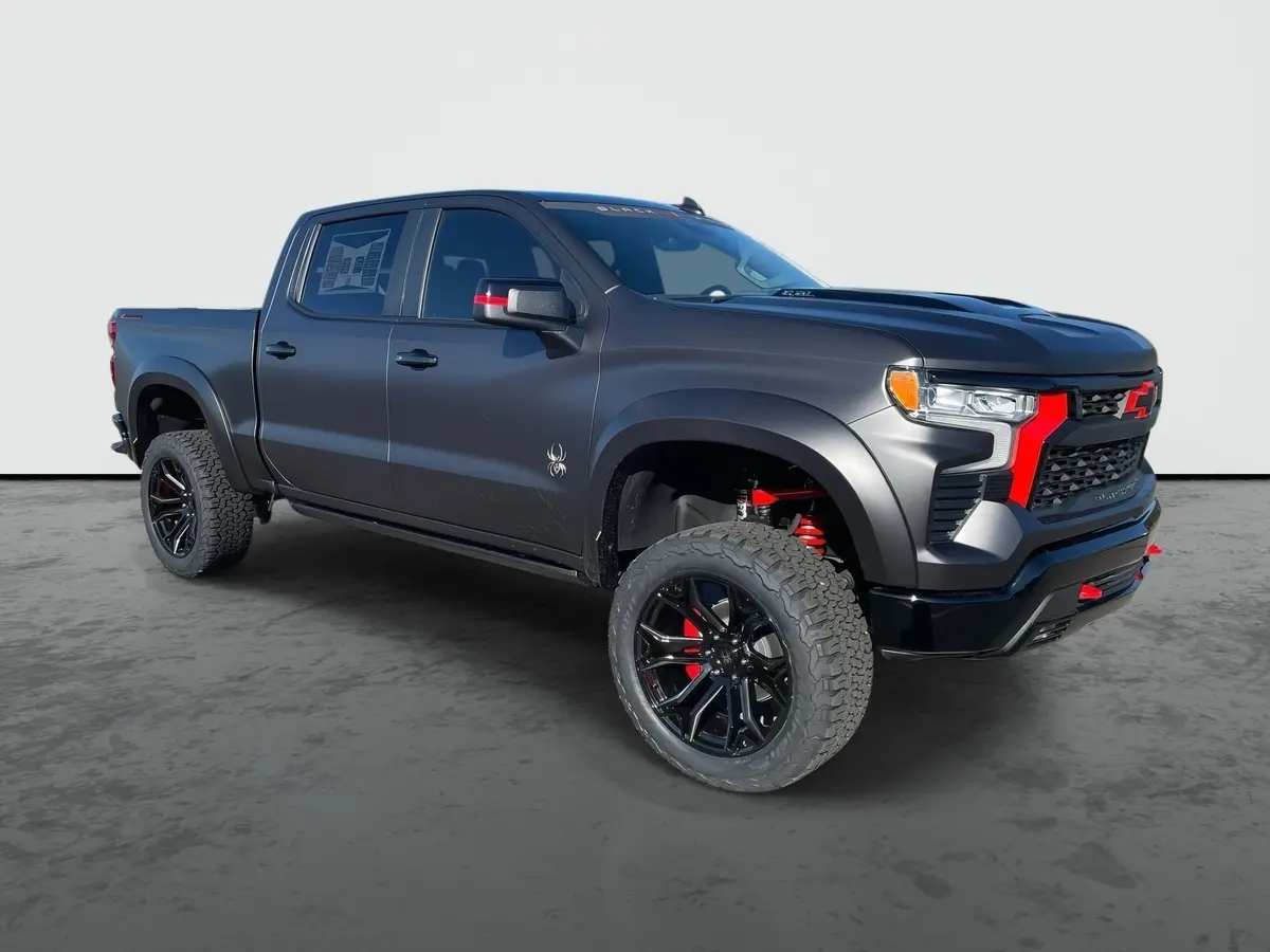 2025 Chevrolet Silverado 1500 4X4 Limited Edition Premium Lifted Truck 1