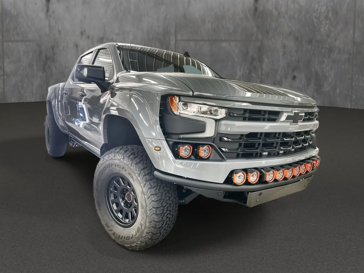2025 Chevrolet Silverado 1500 4X4 Fox Factory Truck Premium Lifted Truck 1