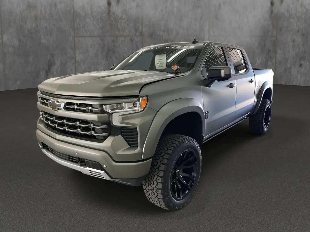2025 Chevrolet Silverado 1500 4X4 Rocky Ridge Premium Lifted Truck 1